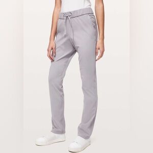 Lululemon On the Fly Pant Tall Silverscreen workout mid rise sweats joggers